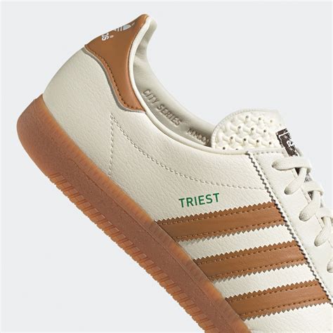 adidas triest white green.